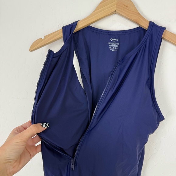Quince Italian Zip-Front One-Piece Swimsuit Deep Navy - Picture 7 of 8